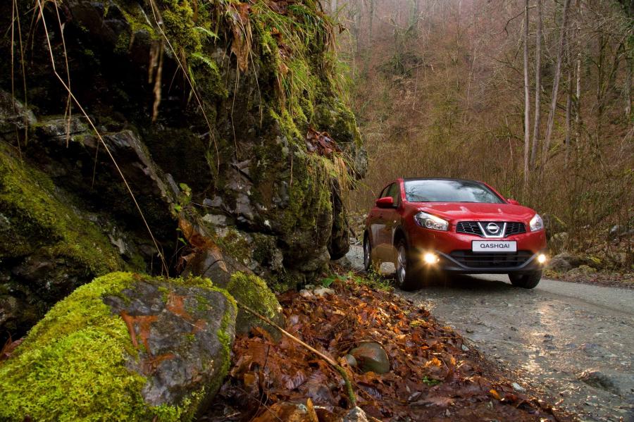  Nissan Qashqai 2010 года  (фото 115 из 204)